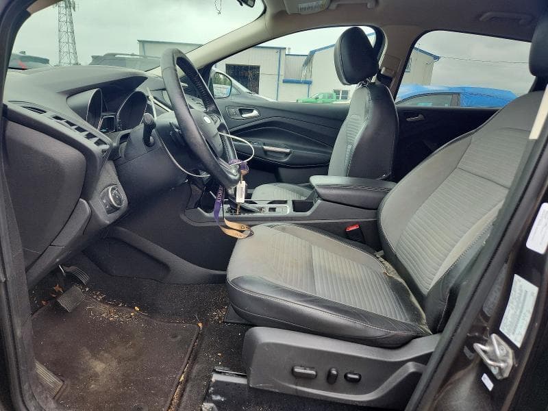 2017 FORD ESCAPE SE 7