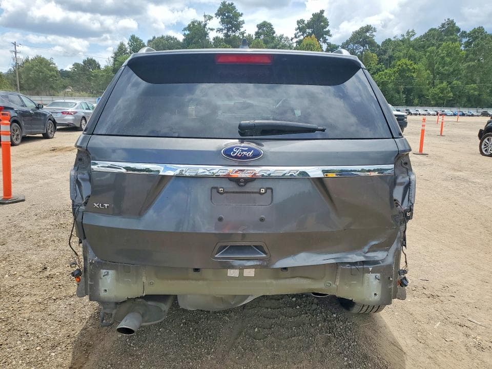 2017 FORD EXPLORER XLT 6