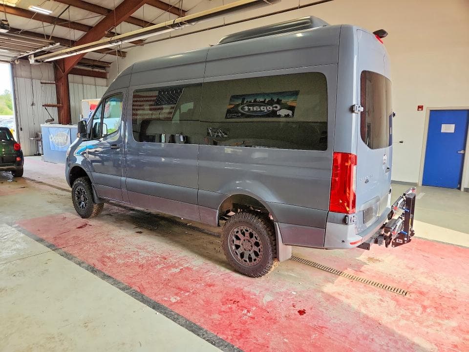 2021 MERCEDES-BENZ SPRINTER 2500 2