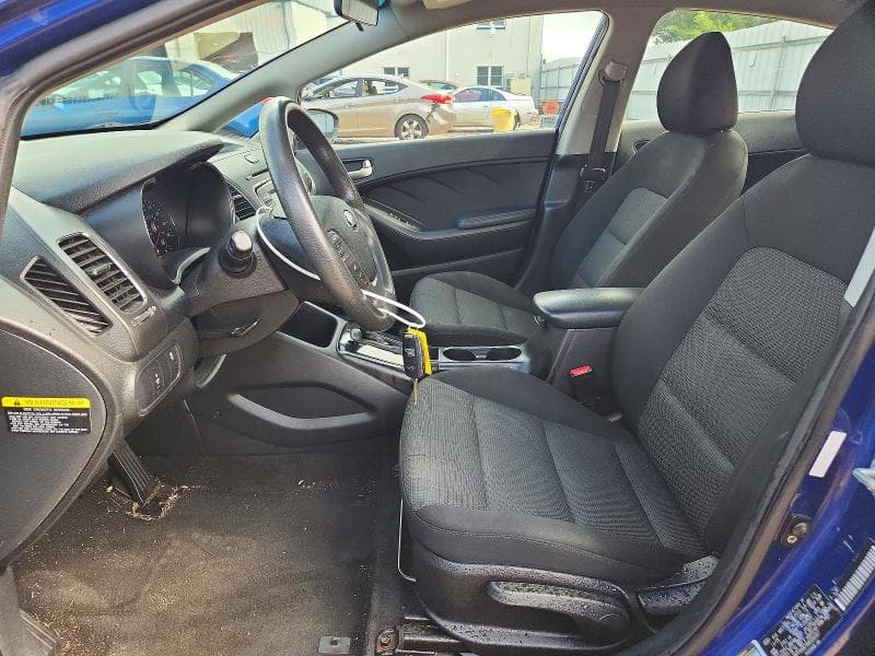 2017 KIA FORTE LX 7