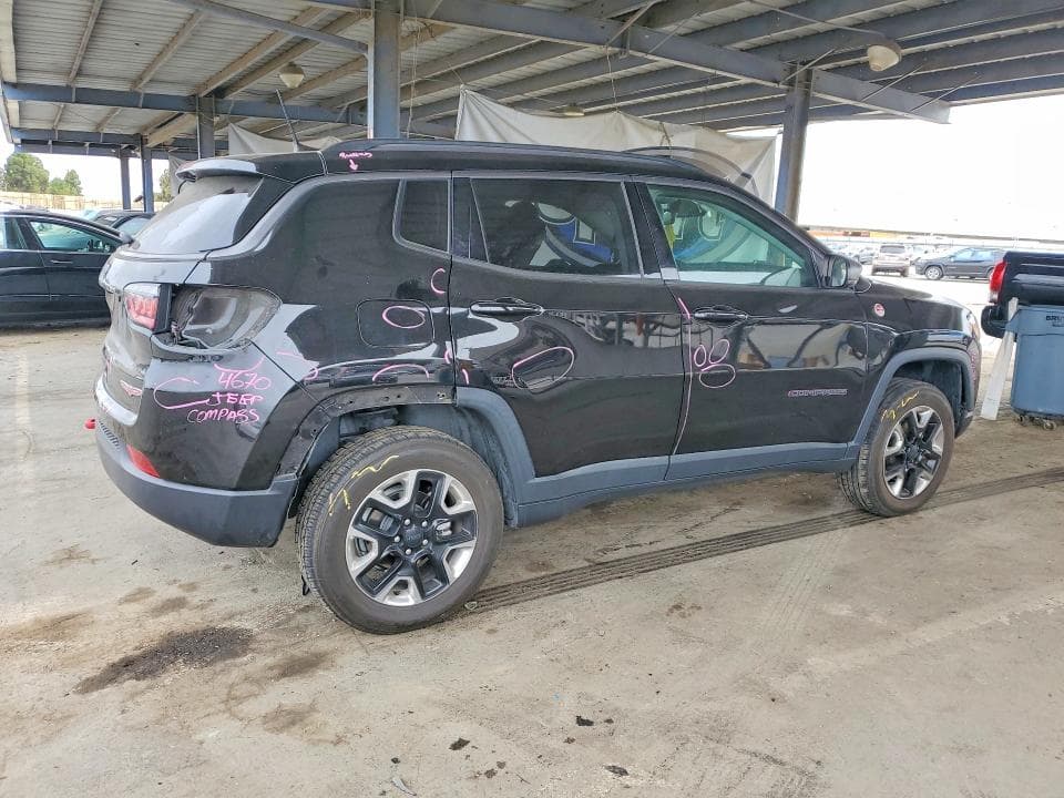 2018 JEEP COMPASS TRAILHAWK 3