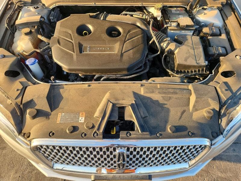2019 LINCOLN MKZ 11