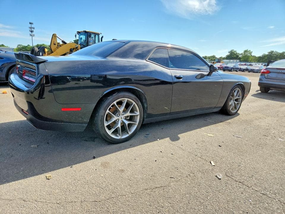 2022 DODGE CHALLENGER GT 3