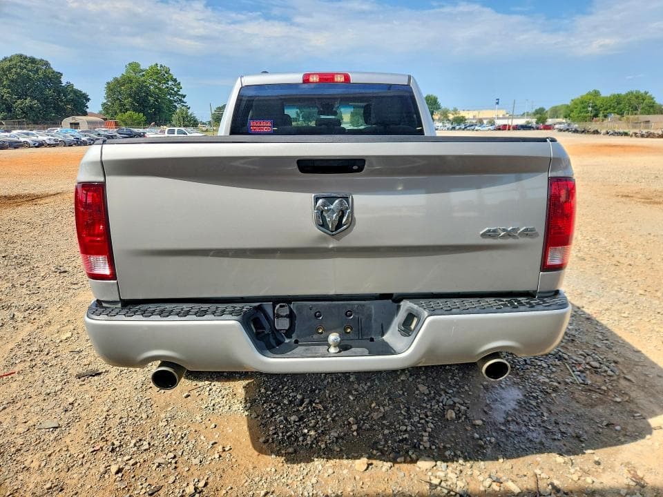 2017 RAM 1500 ST 6