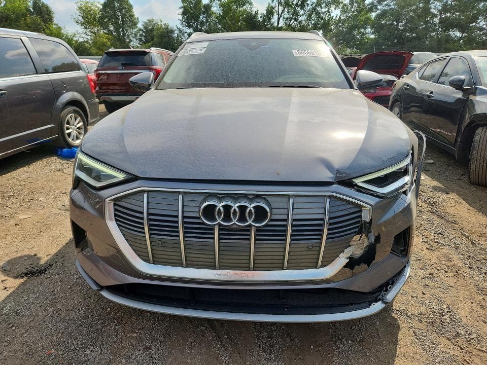 2019 AUDI E-TRON PREMIUM PLUS 5