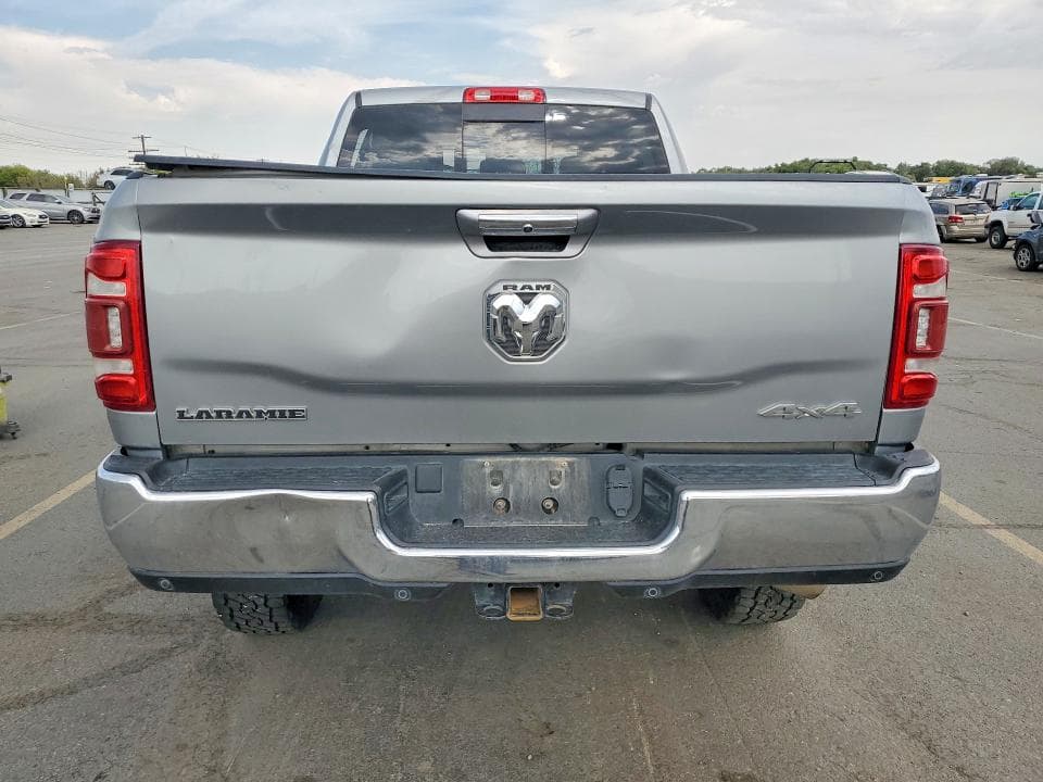 2022 RAM 2500 LARAMIE 6