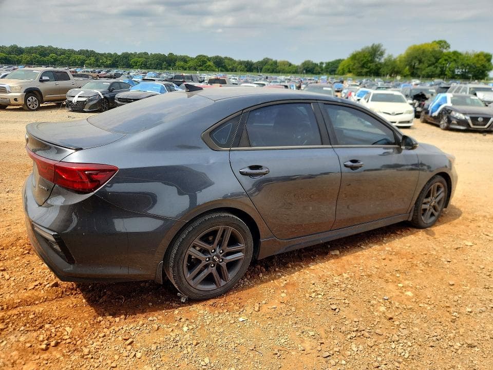 2021 KIA FORTE GT LINE 3
