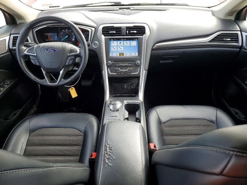 2017 FORD FUSION SE 8