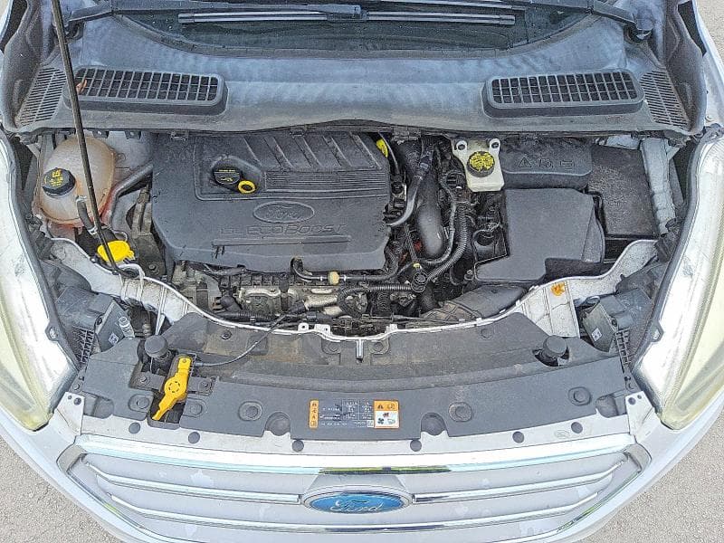 2017 FORD ESCAPE SE 11