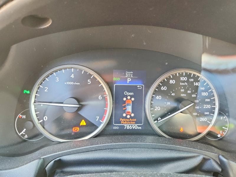 2017 LEXUS NX 200T BASE 9