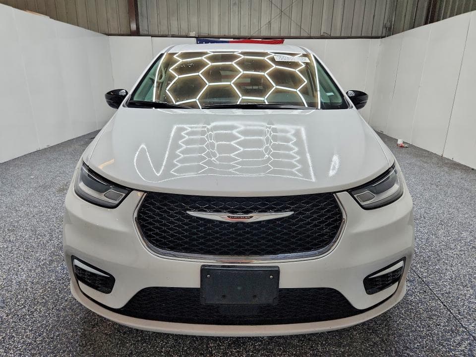 2024 CHRYSLER PACIFICA TOURING L 5