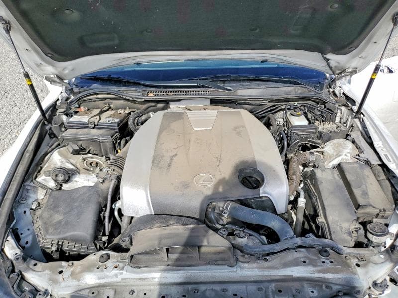 2017 LEXUS IS 300 11