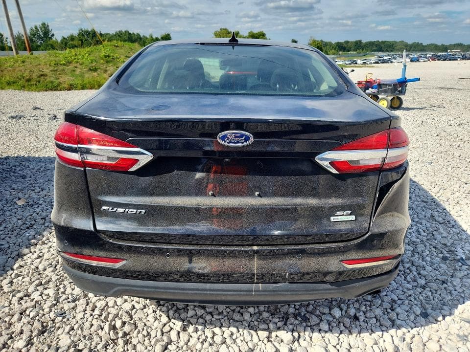 2020 FORD FUSION SE 6