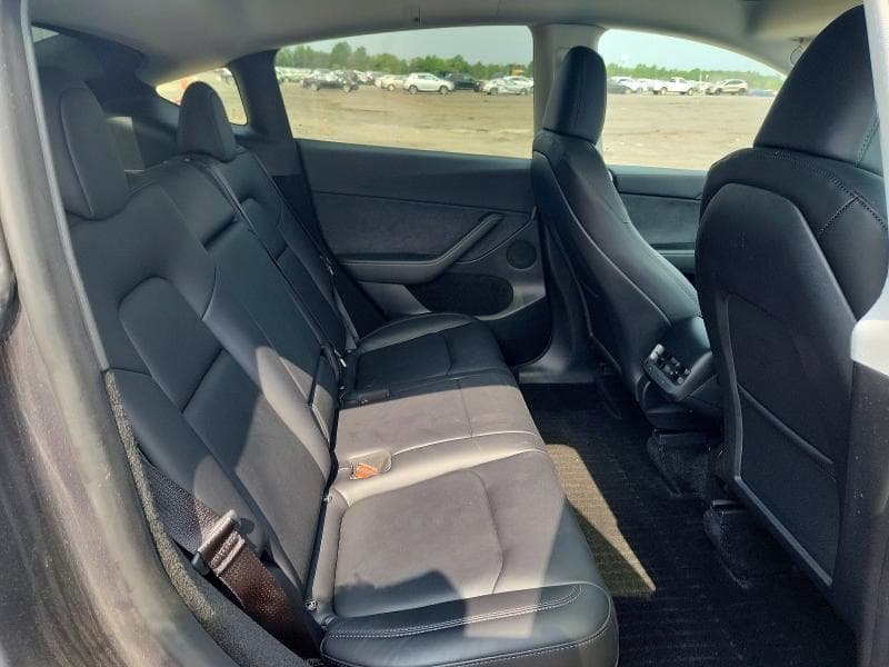 2023 TESLA MODEL Y 10