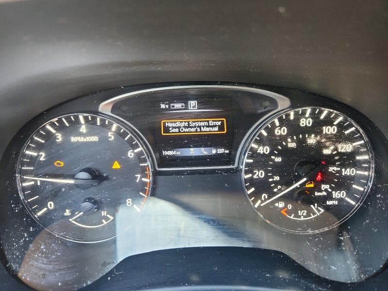 2019 NISSAN PATHFINDER SL 9