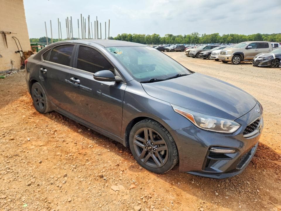 2021 KIA FORTE GT LINE 4
