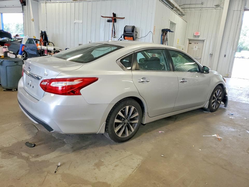 2017 NISSAN ALTIMA 2.5 SV 3