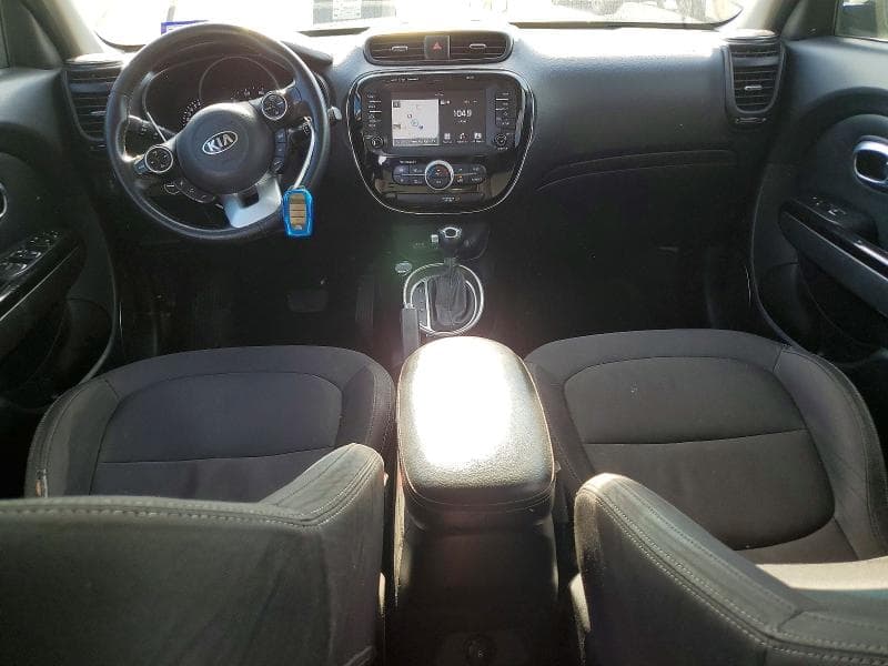 2018 KIA SOUL + 8