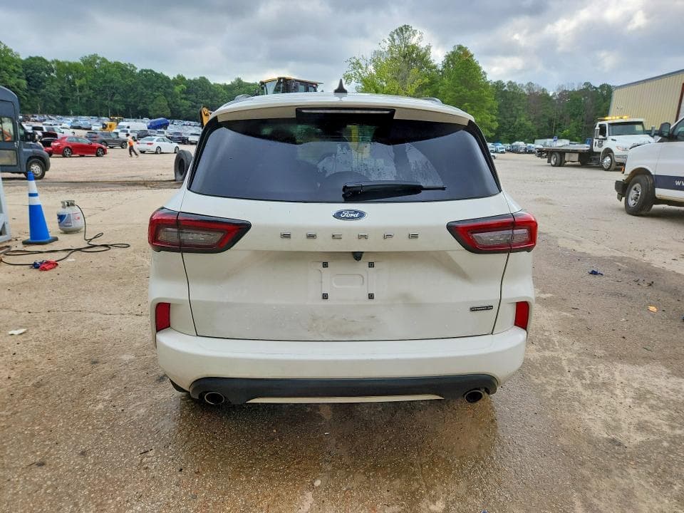 2024 FORD ESCAPE ST LINE SELECT 6