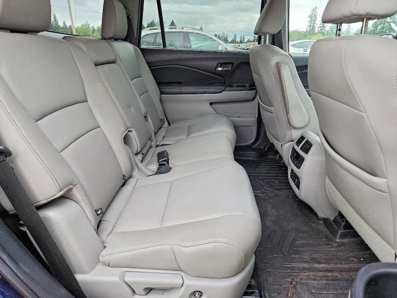 2017 HONDA PILOT TOURING 11