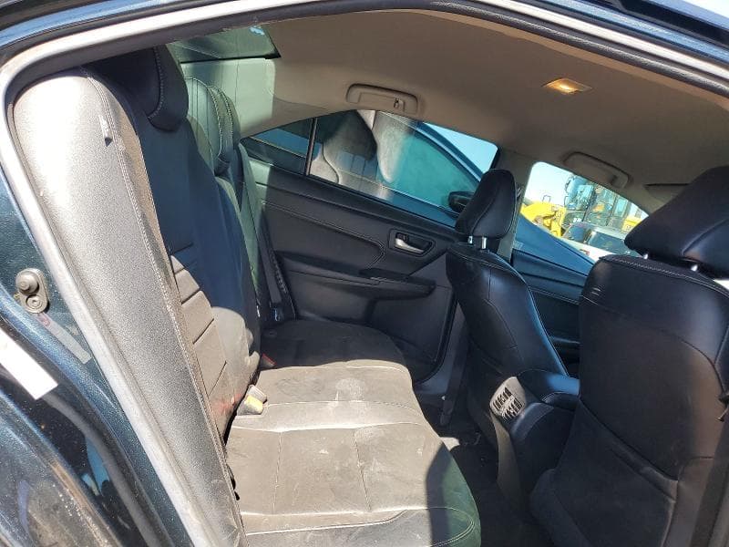 2017 TOYOTA CAMRY HYBRID XLE 10