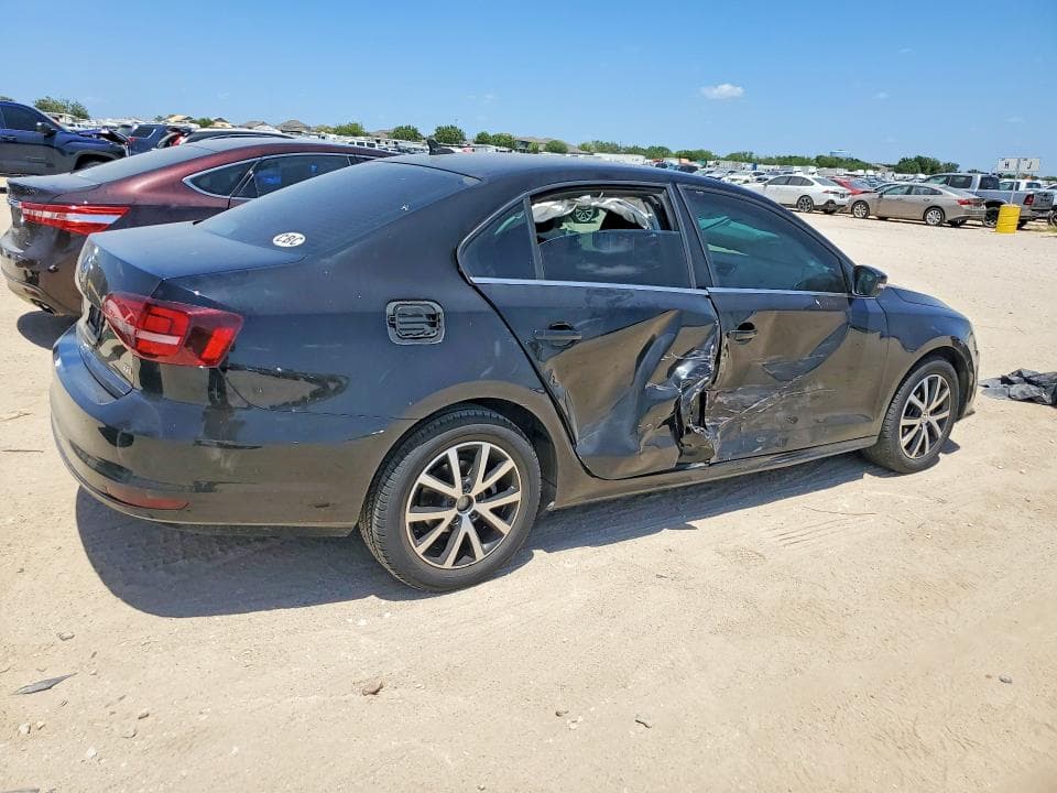 2017 VOLKSWAGEN JETTA SE 3