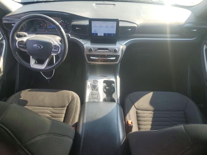 2021 FORD EXPLORER XLT 8