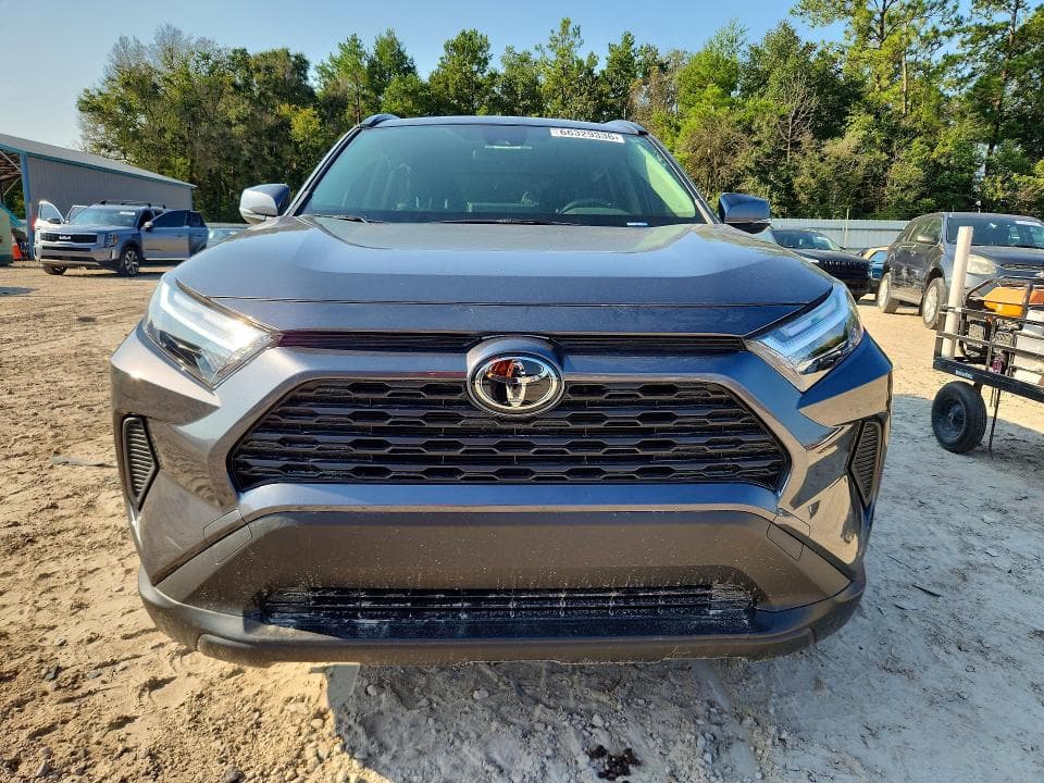 2025 TOYOTA RAV4 LE 5