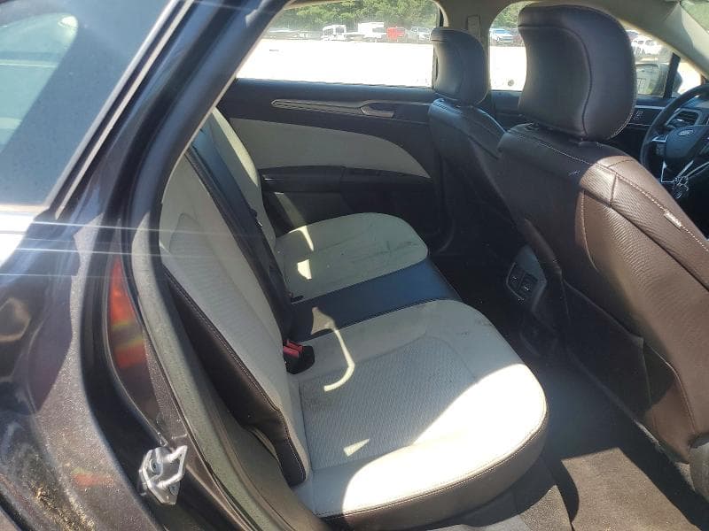 2019 FORD FUSION SE 10