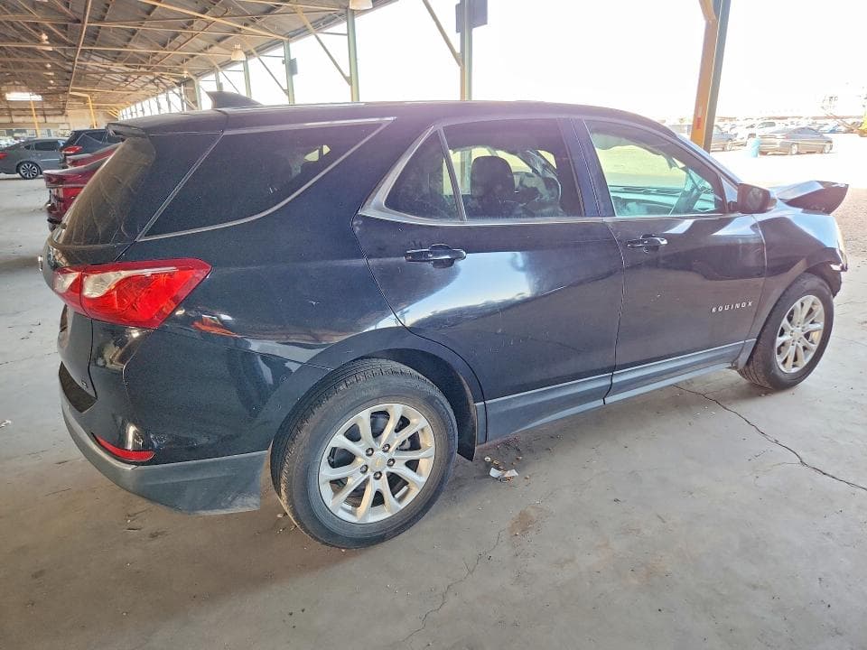 2018 CHEVROLET EQUINOX LT 3