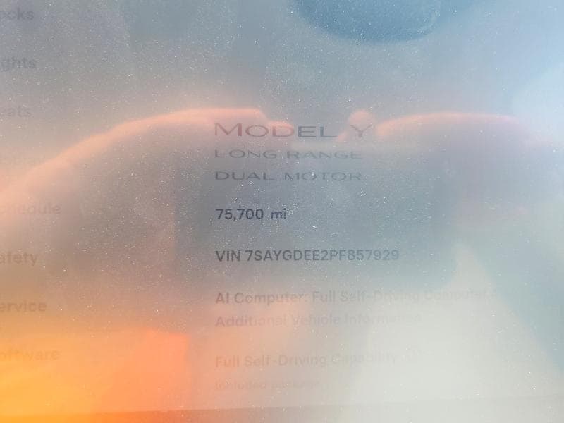 2023 TESLA MODEL Y 9
