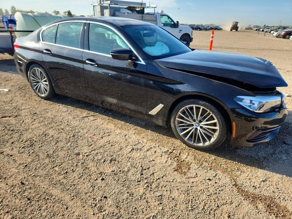 2018 BMW 530 XI 4