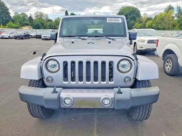 2018 JEEP WRANGLER UNLIMITED SAHARA 5