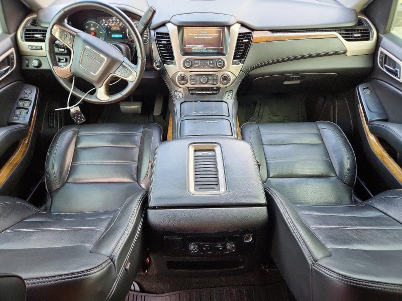2017 GMC YUKON XL DENALI 8