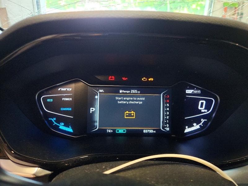 2020 KIA NIRO TOURING 9