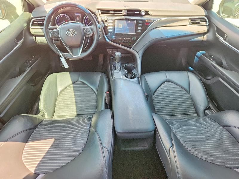 2018 TOYOTA CAMRY SE 8
