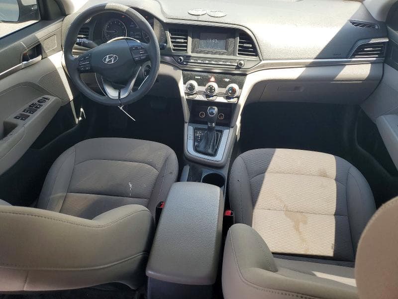2019 HYUNDAI ELANTRA SE 8