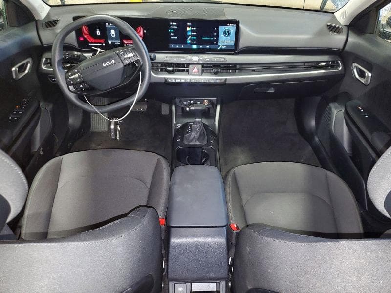 2026 KIA K4 LXS 8