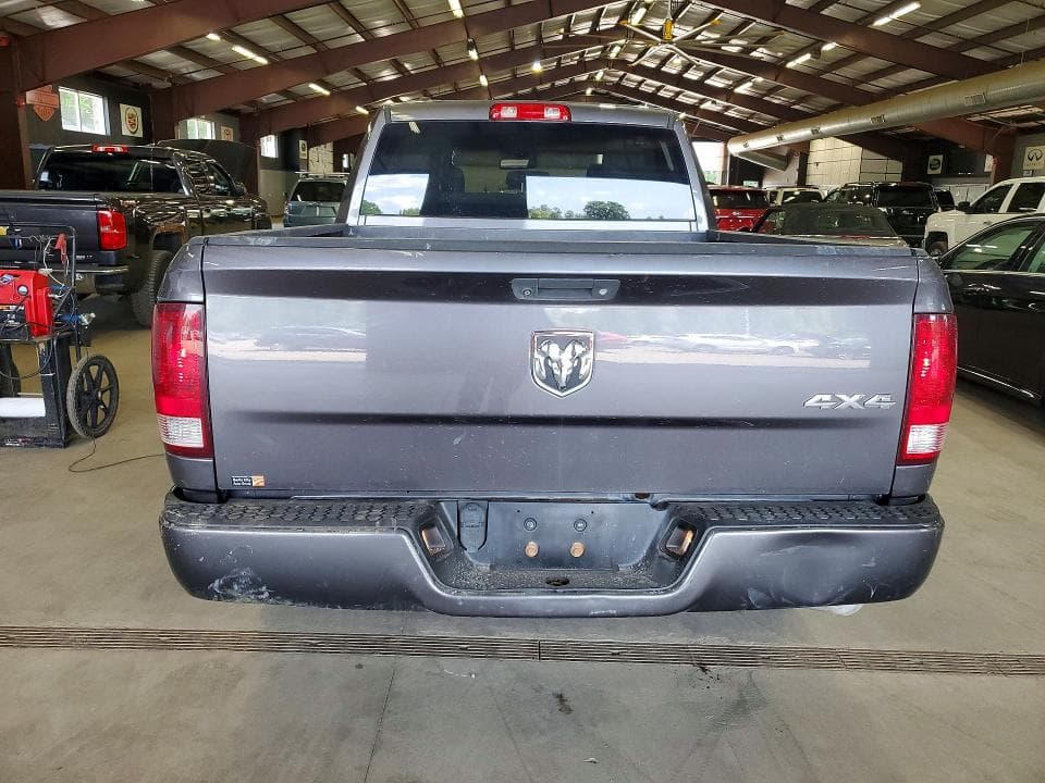 2018 RAM 1500 ST 6