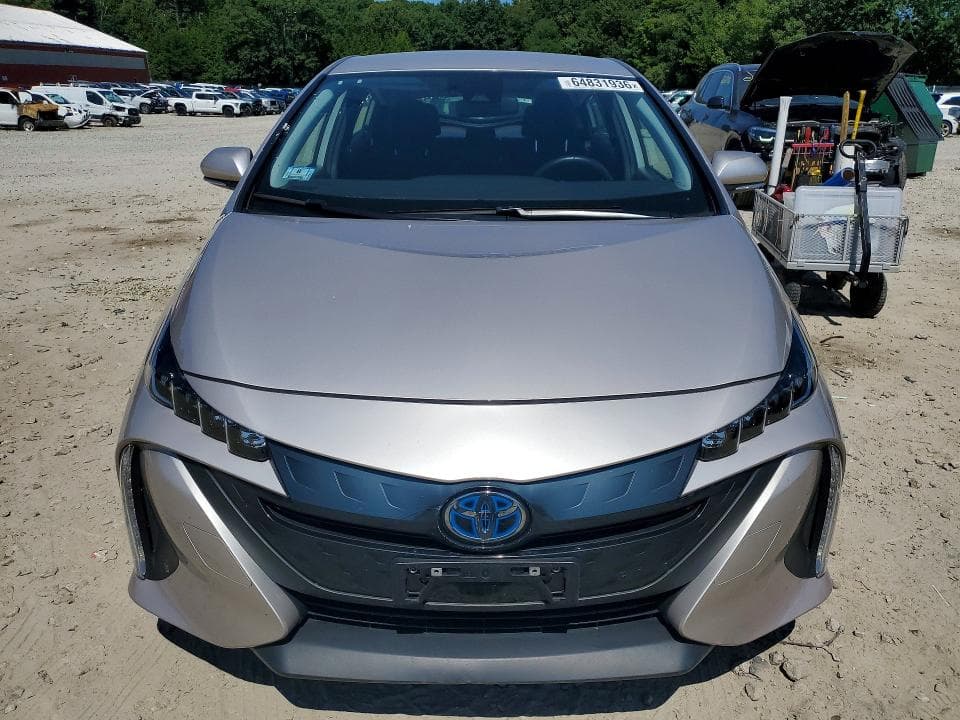 2021 TOYOTA PRIUS PRIME LE 5