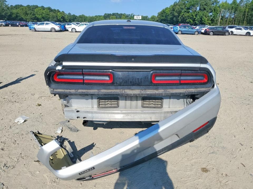 2023 DODGE CHALLENGER SXT 6