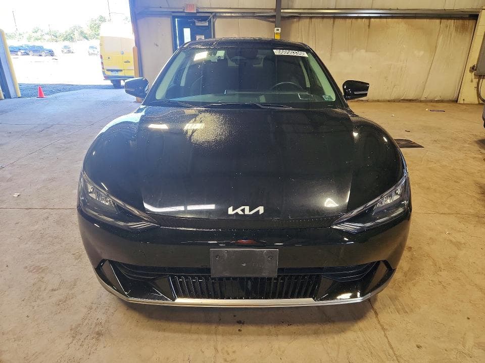 2024 KIA EV6 WIND 5