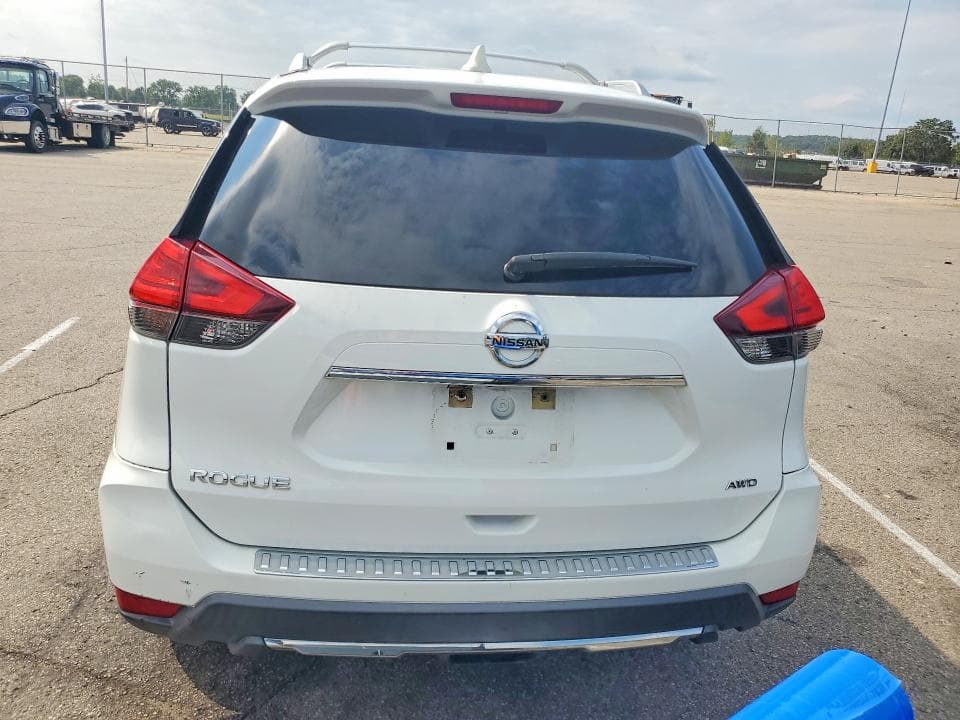 2017 NISSAN ROGUE S 6