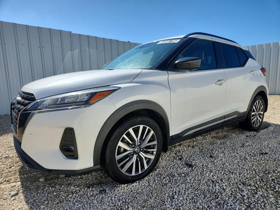 2021 NISSAN KICKS SR - 1