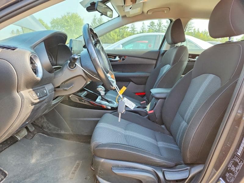 2023 KIA FORTE EX 7