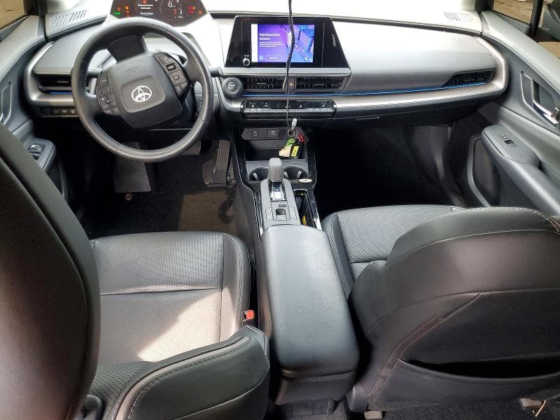 2023 TOYOTA PRIUS XLE 8