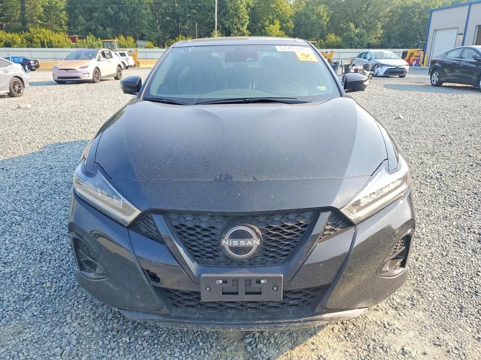 2023 NISSAN MAXIMA SR 5