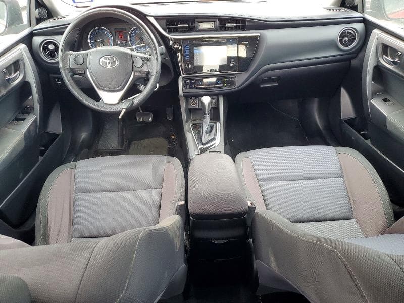 2017 TOYOTA COROLLA LE 8