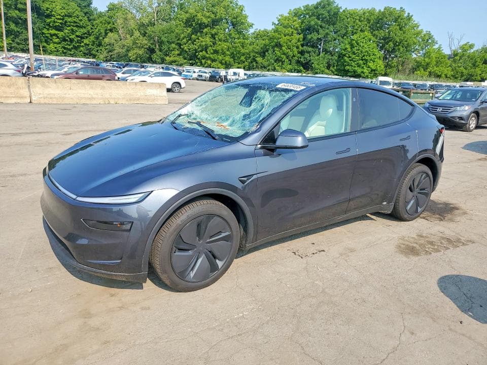 2026 TESLA MODEL Y - 1