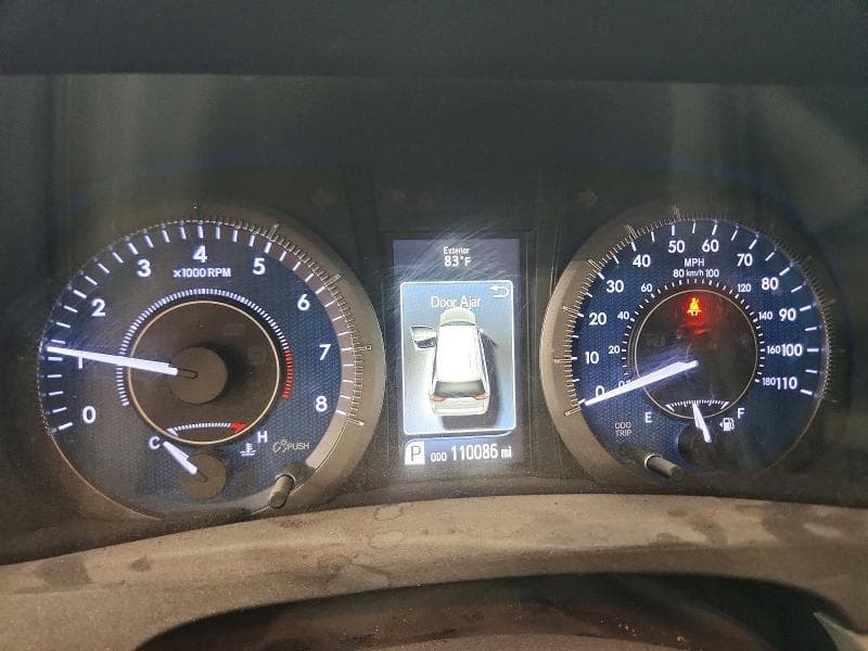 2018 TOYOTA SIENNA XLE PREMIUM 7-PASSENGER 9